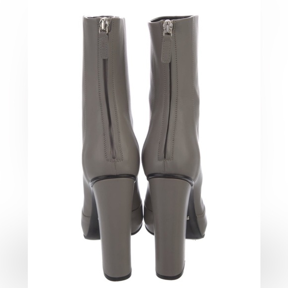 Gucci Leather Booties - Picture 3 of 5